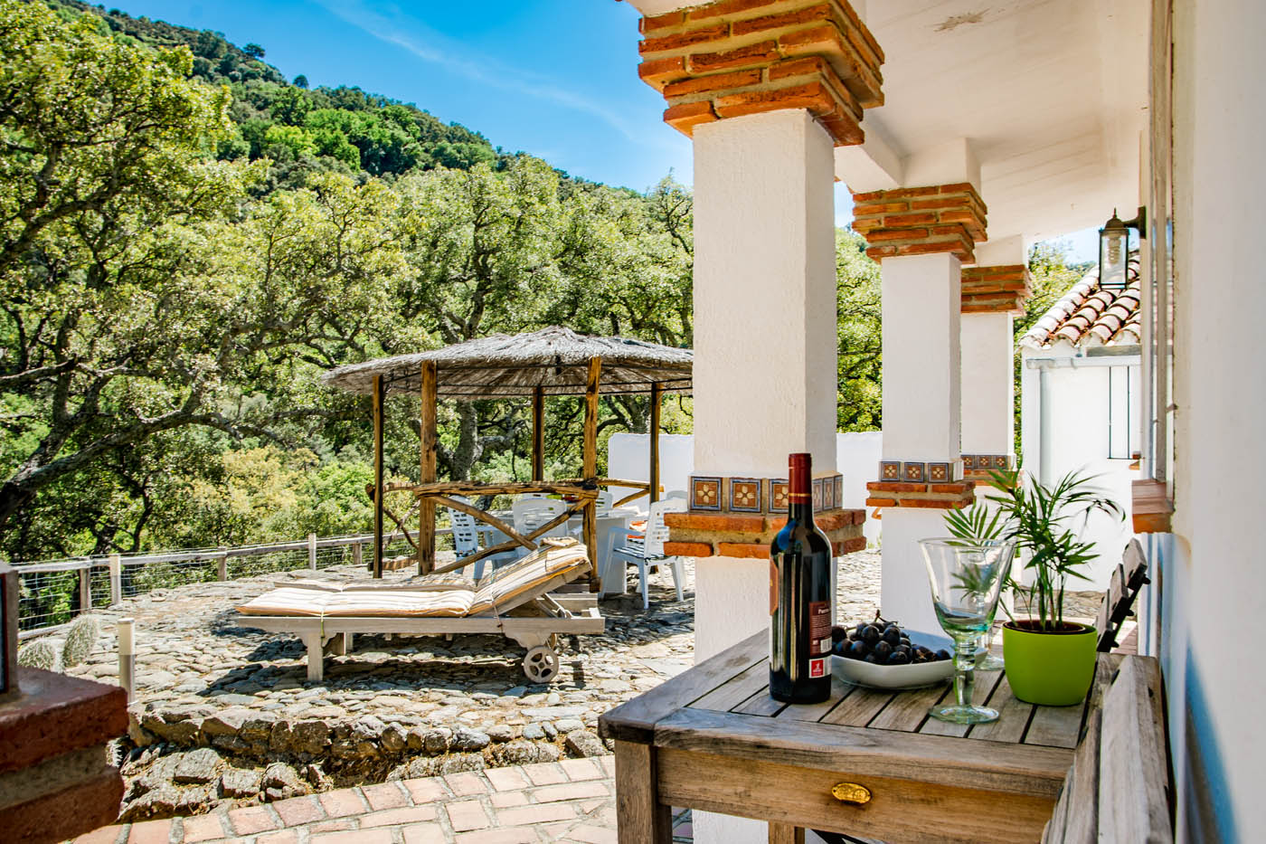 The additional one bed annexe porch